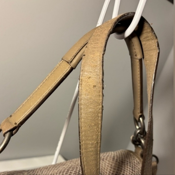 Coach #F33396 Tan Brown Bag - Picture 10 of 16